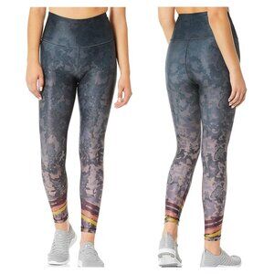 Maaji High Waist Native Printed Reversible High Rise 7/8th Legging Small